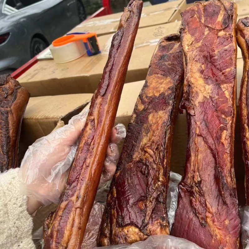 烟熏五花腊肉二刀腊肉纯肉香肠黑五花黄五花腊肉