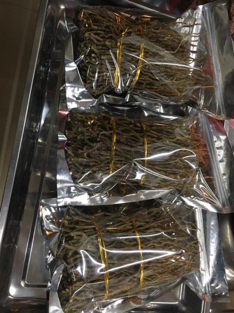 云南铁皮石斛石斛条石斛枫斗石斛花产地货源