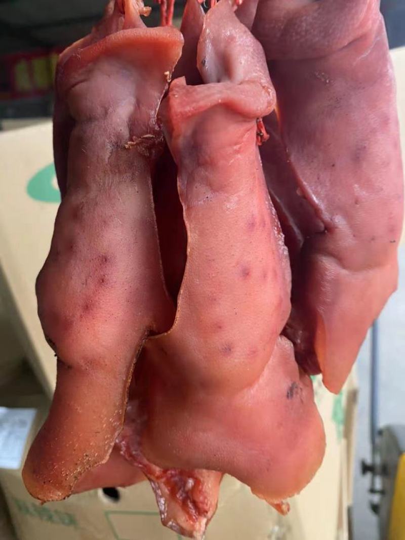 烟熏猪嘴腊猪拱嘴烟熏猪拱嘴腊猪嘴干度好颜色亮味道香