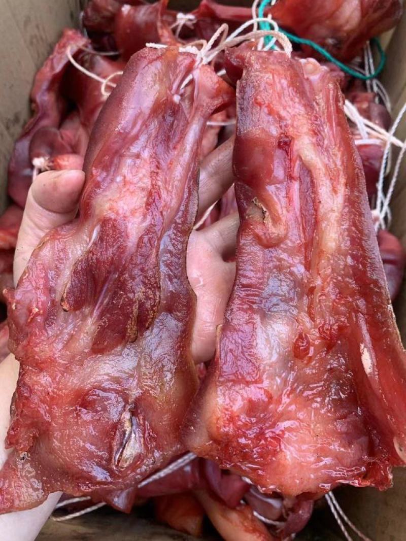 烟熏猪嘴腊猪拱嘴烟熏猪拱嘴腊猪嘴干度好颜色亮味道香