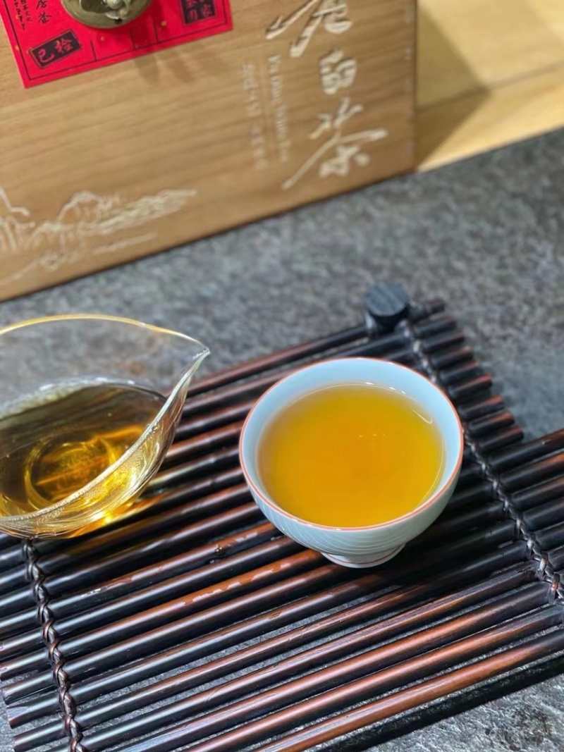 老白茶礼盒装500克