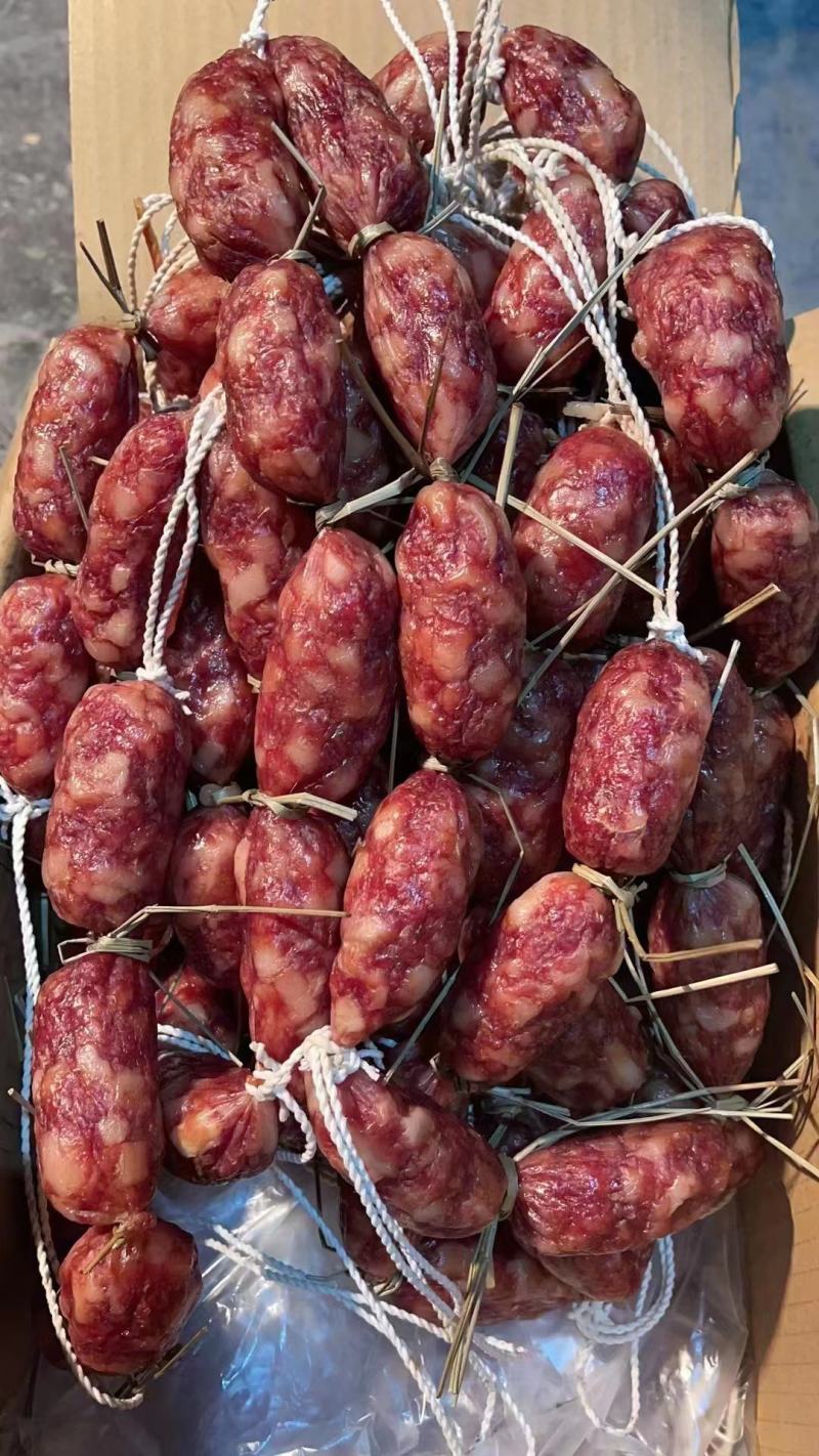 腊肠肉肠纯肉香肠广味香肠广味腊肠干度好味道好价格美丽