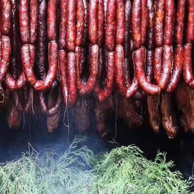 四川麻辣香肠腊肉腊肠特产农家手工自制腊味烟熏辣肠猪肉烤肠