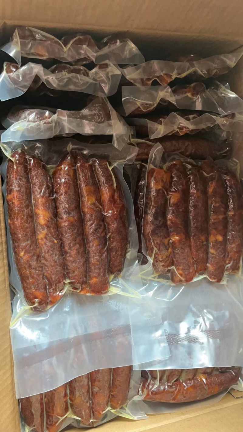 四川麻辣香肠腊肉腊肠特产农家手工自制腊味烟熏辣肠猪肉烤肠