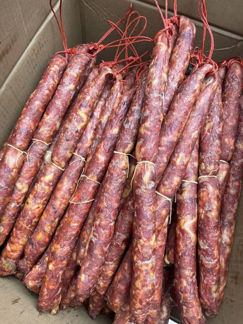 四川麻辣香肠腊肉腊肠特产农家手工自制腊味烟熏辣肠猪肉烤肠
