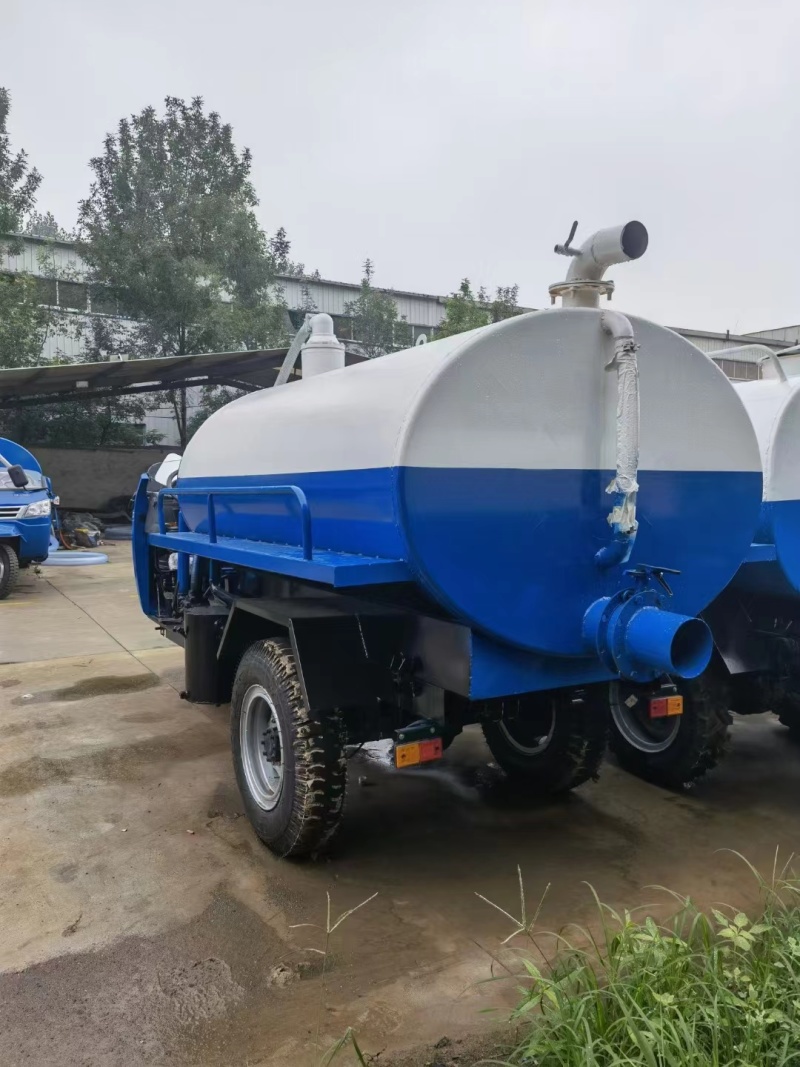 多功能真空三轮吸粪车，养殖专用抽粪车