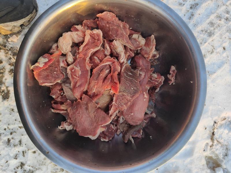 地产牛碎肉，质量如图，纯干货，欢迎咨询合作