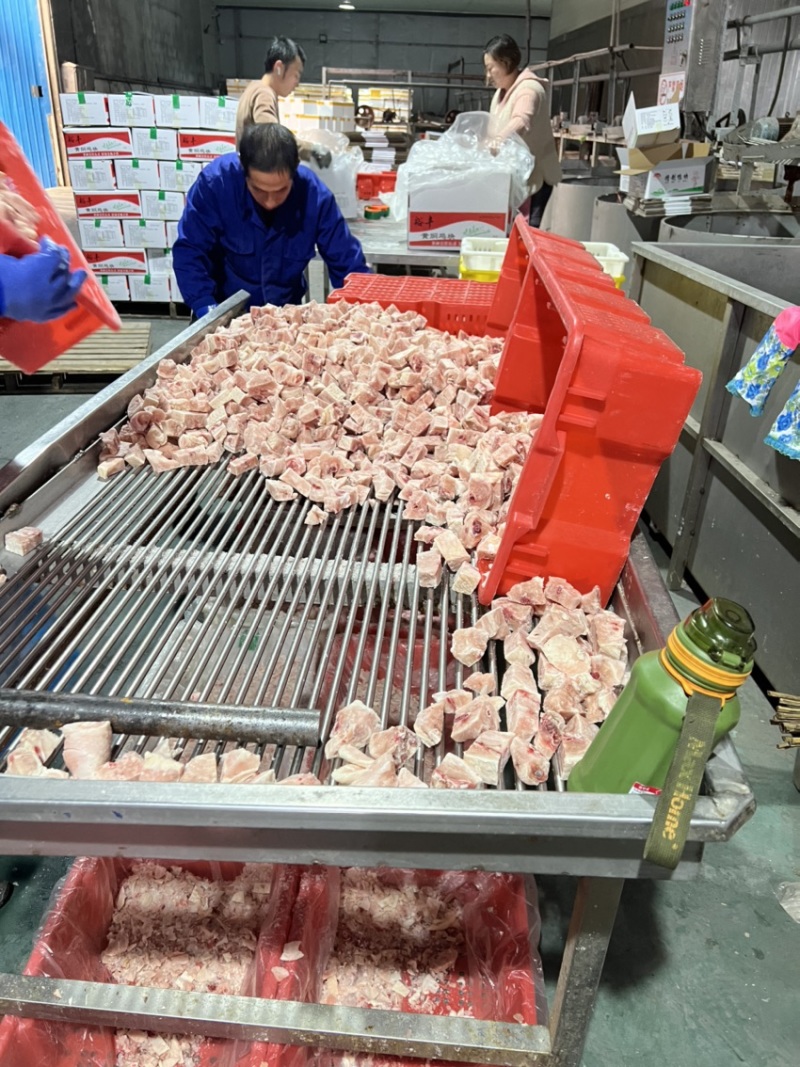 厂家直销批发鸡块鸭块量大从优欢迎各位采购