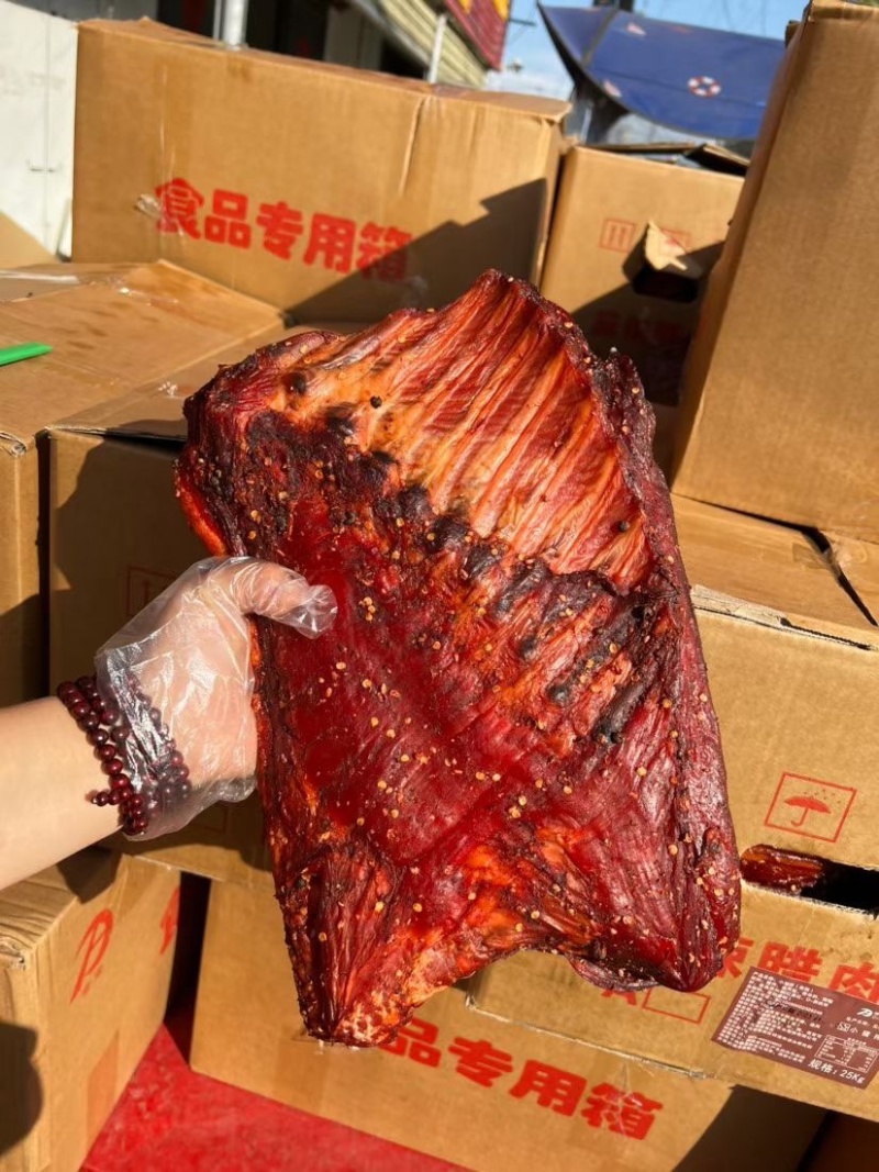 五香小香猪，价格美丽，味道好，货源充足，欢迎致电