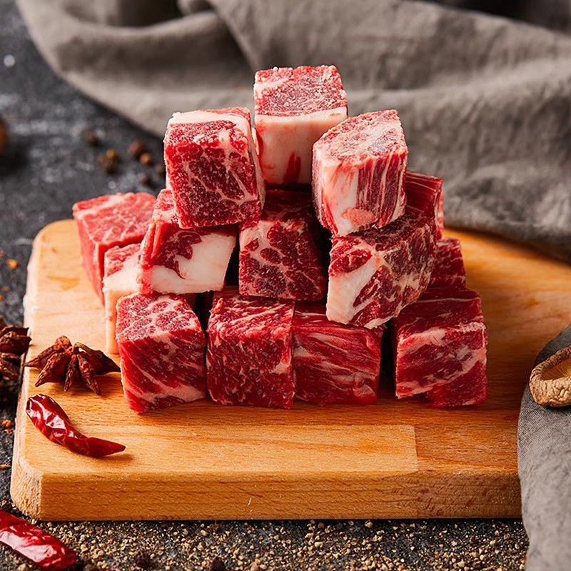 雪花牛肉粒牛腩块新鲜冷冻牛肉块炖牛腩肉商用批发一