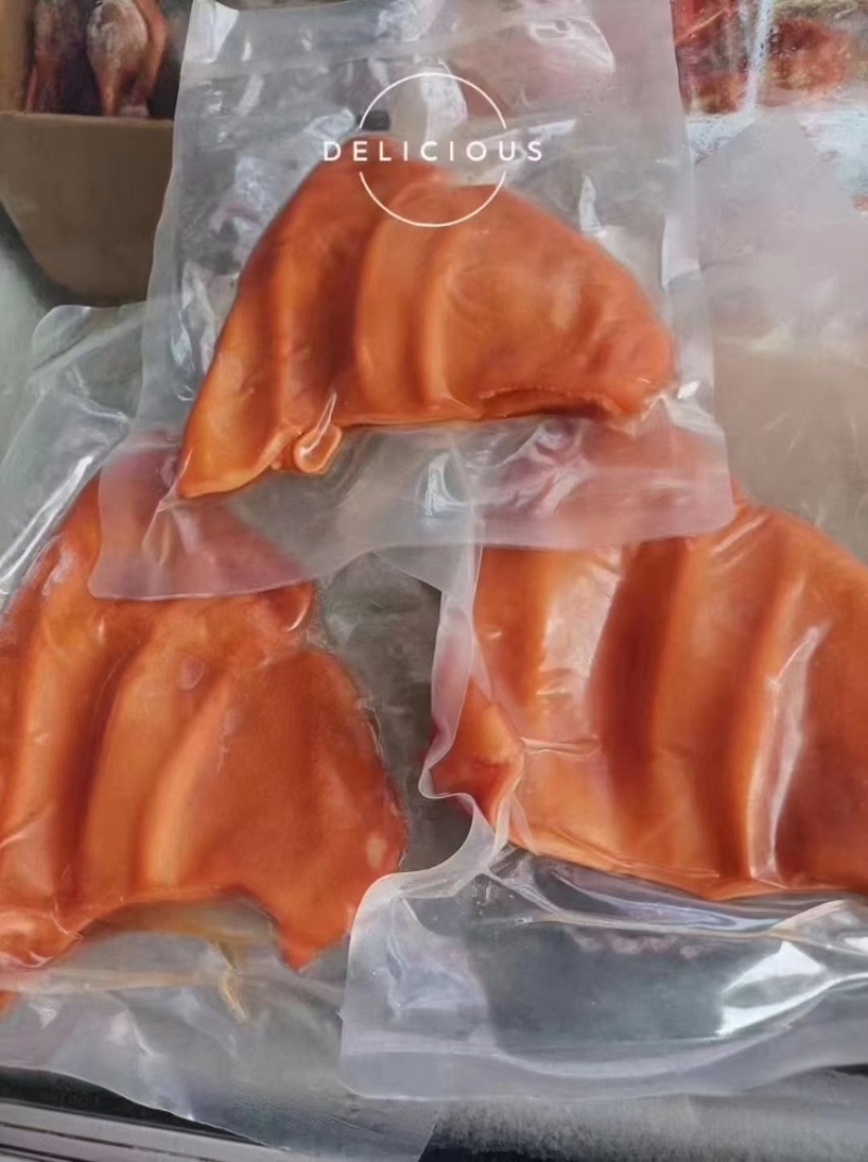 【卤猪肉】精品全熟猪耳朵20斤一件，产地一手货源欢迎联系