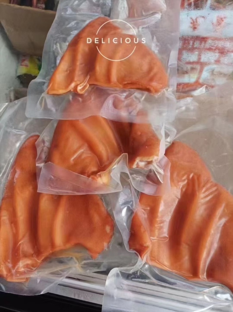 【卤猪肉】精品全熟猪耳朵20斤一件，产地一手货源欢迎联系