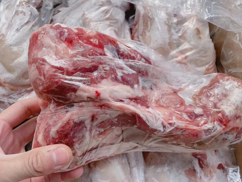 猪舌，带肉口条