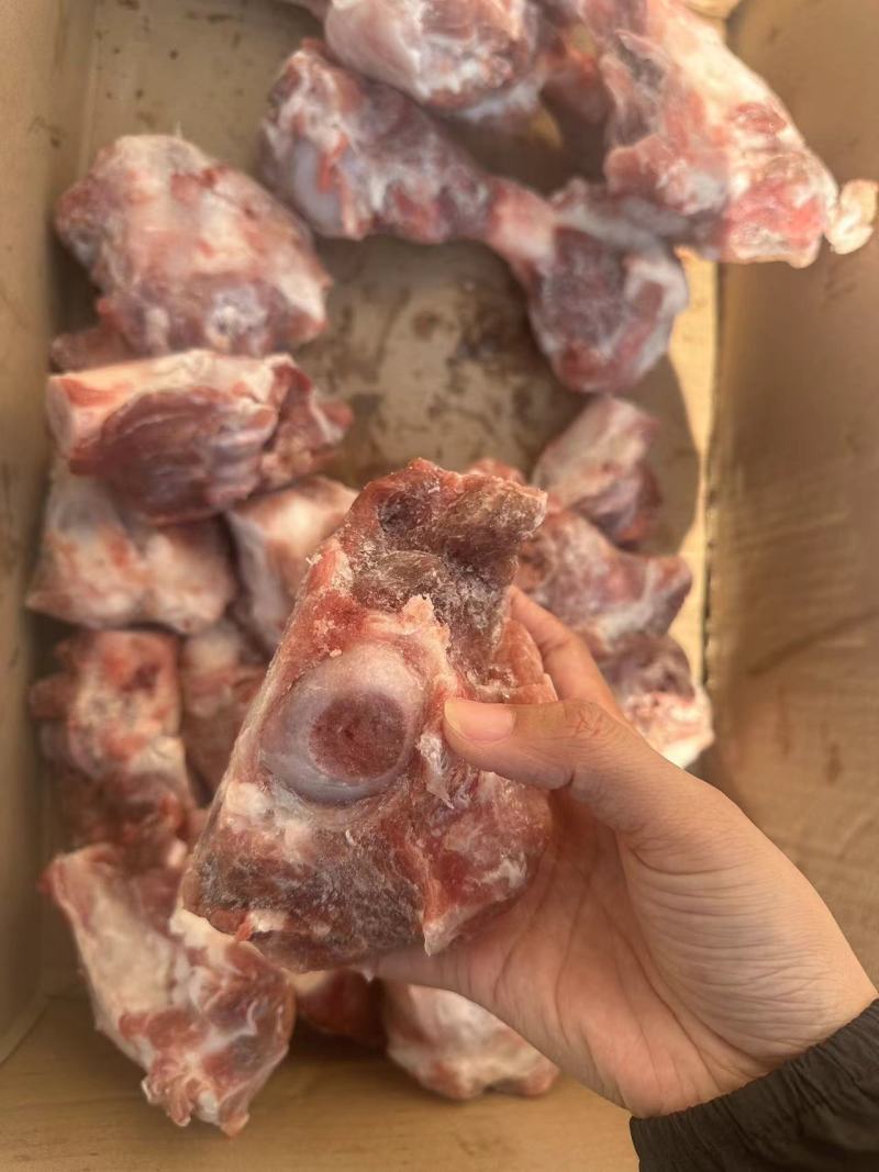 国产小棒骨，价格便宜，欢迎咨询，量大价优