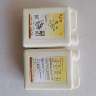 50硫磺悬浮剂（双吉胜）白粉茎枯病有较好的防效。