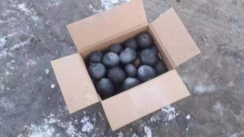北镇冻苹果梨大量上市，批发全国。质量**。