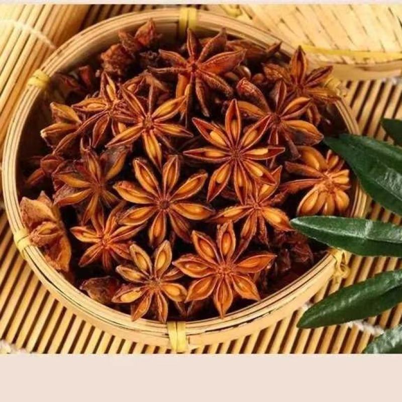 精品大红八角，大量供应一手货源，品质保障，产地供应，欢迎致电
