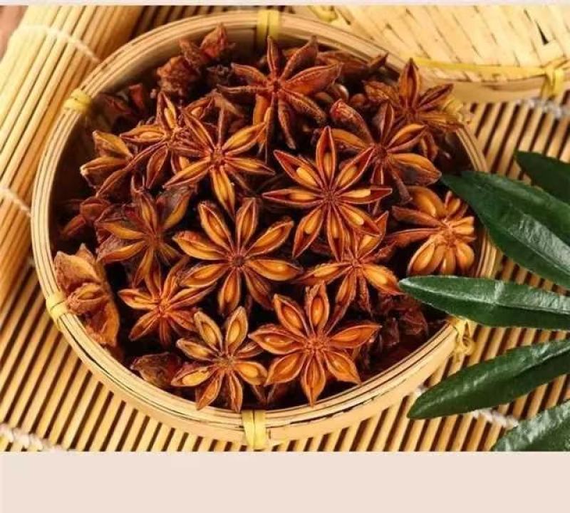 精品大红八角，大量供应一手货源，品质保障，产地供应，欢迎致电