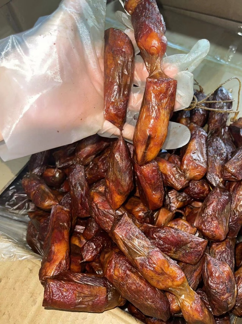 排骨香肠（腊肉香肠源头工厂一手货源量大从优）