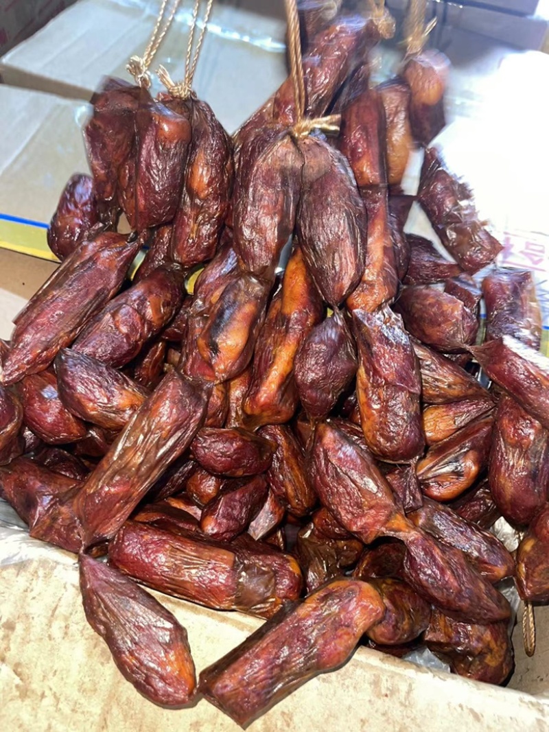 排骨香肠（腊肉香肠源头工厂一手货源量大从优）
