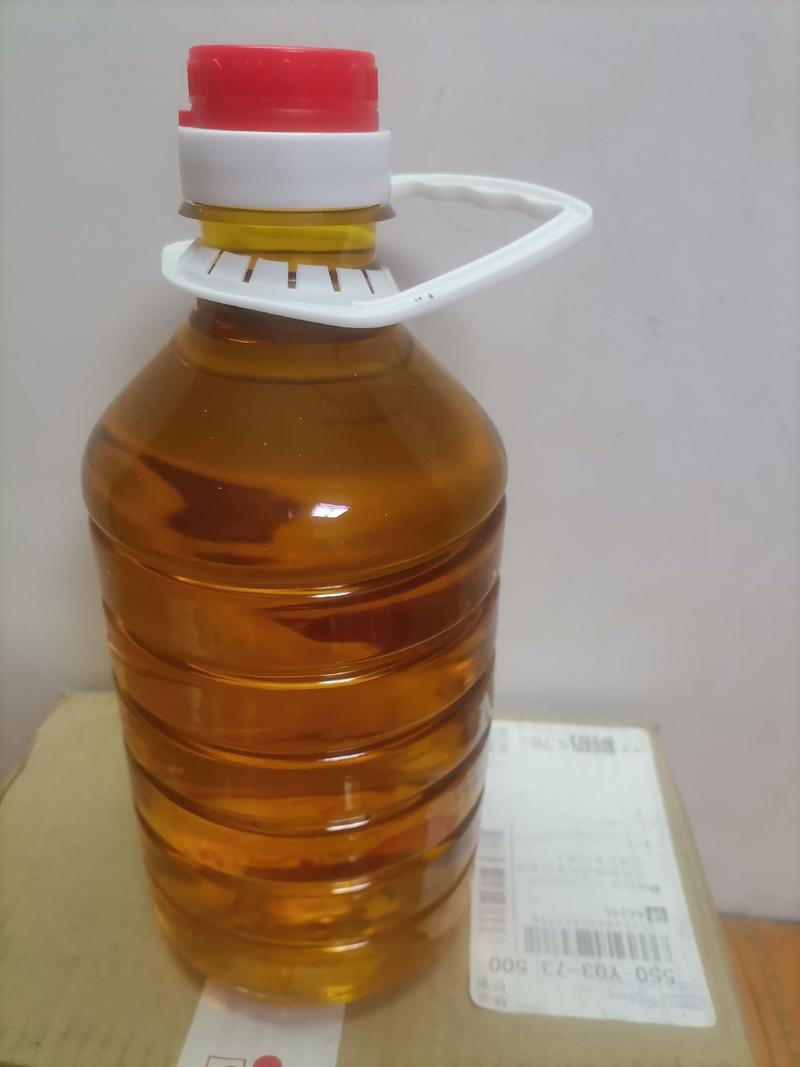 高山茶油大量现货量大从优价格优惠5斤可发欢迎联系