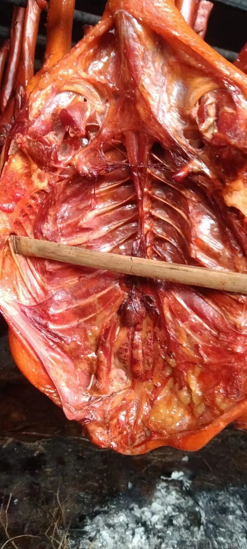 烟熏板鸭，厂家供应，品质保证，货源充足！！