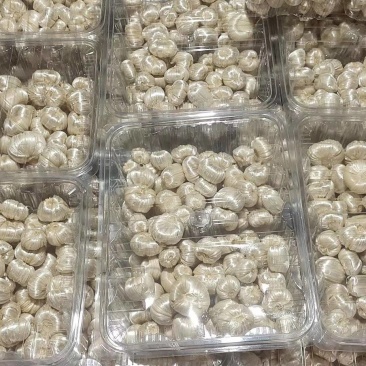 糖瓜,芝麻糖休闲零食糖果蜜饯欢迎联系购买量大从优