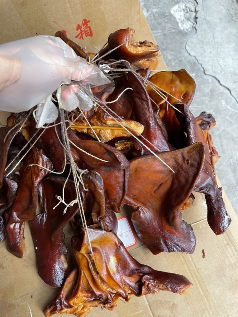 【腊肉】纯干腊猪耳朵（源头工厂腊肉香肠批发）