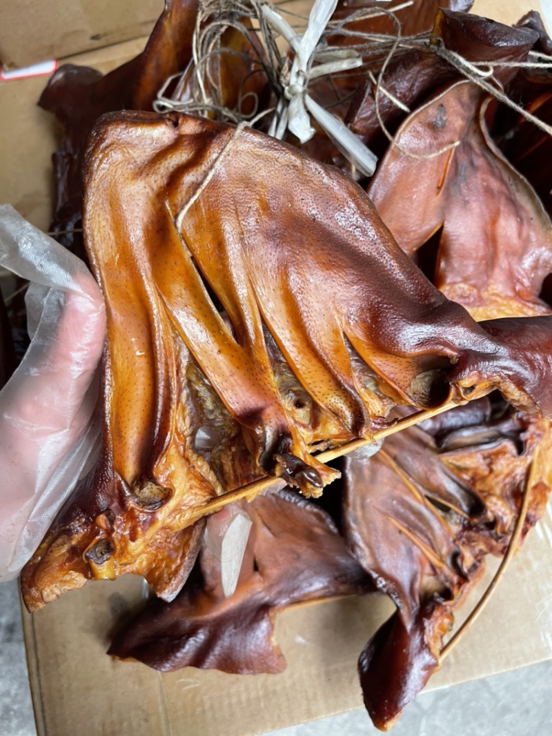 【腊肉】纯干腊猪耳朵（源头工厂腊肉香肠批发）