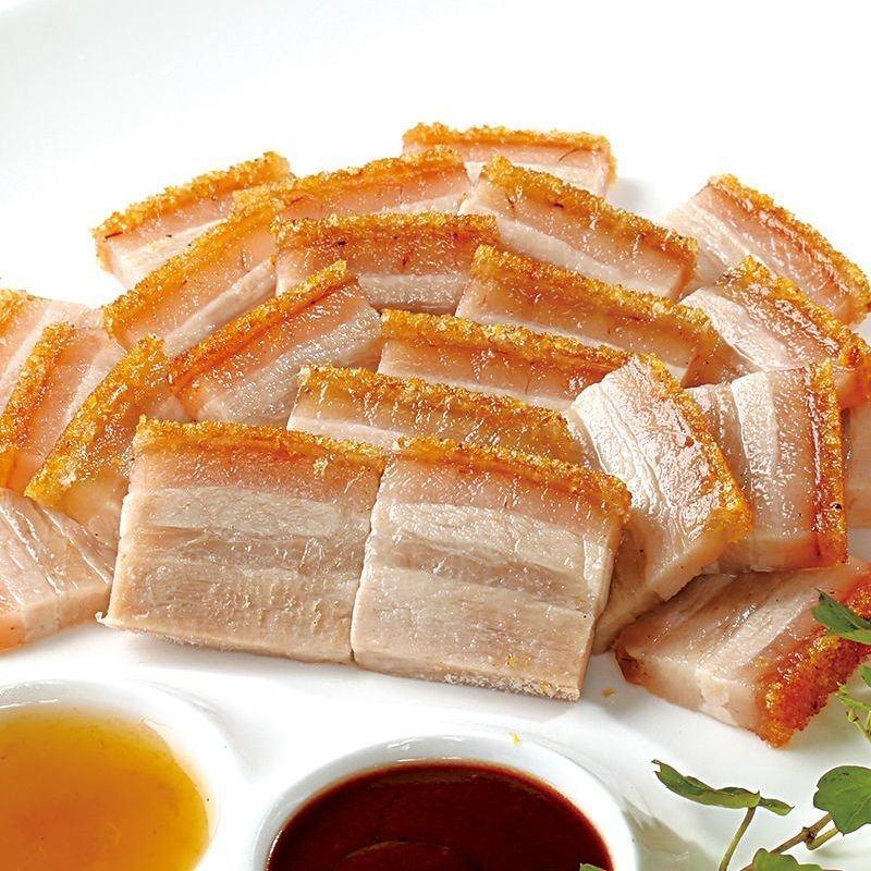广东精品脆皮烤猪肉，规格多样，产地一手货源，欢迎选购