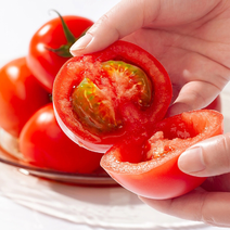 酸甜果番茄，味道酸甜，营养丰富，番茄风味浓郁