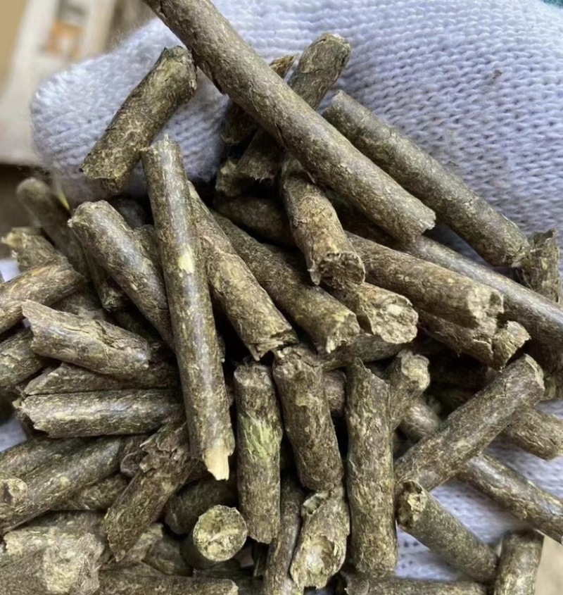 【大量供应】花生秧颗粒花生秧价格实惠量大从优，欢迎来电