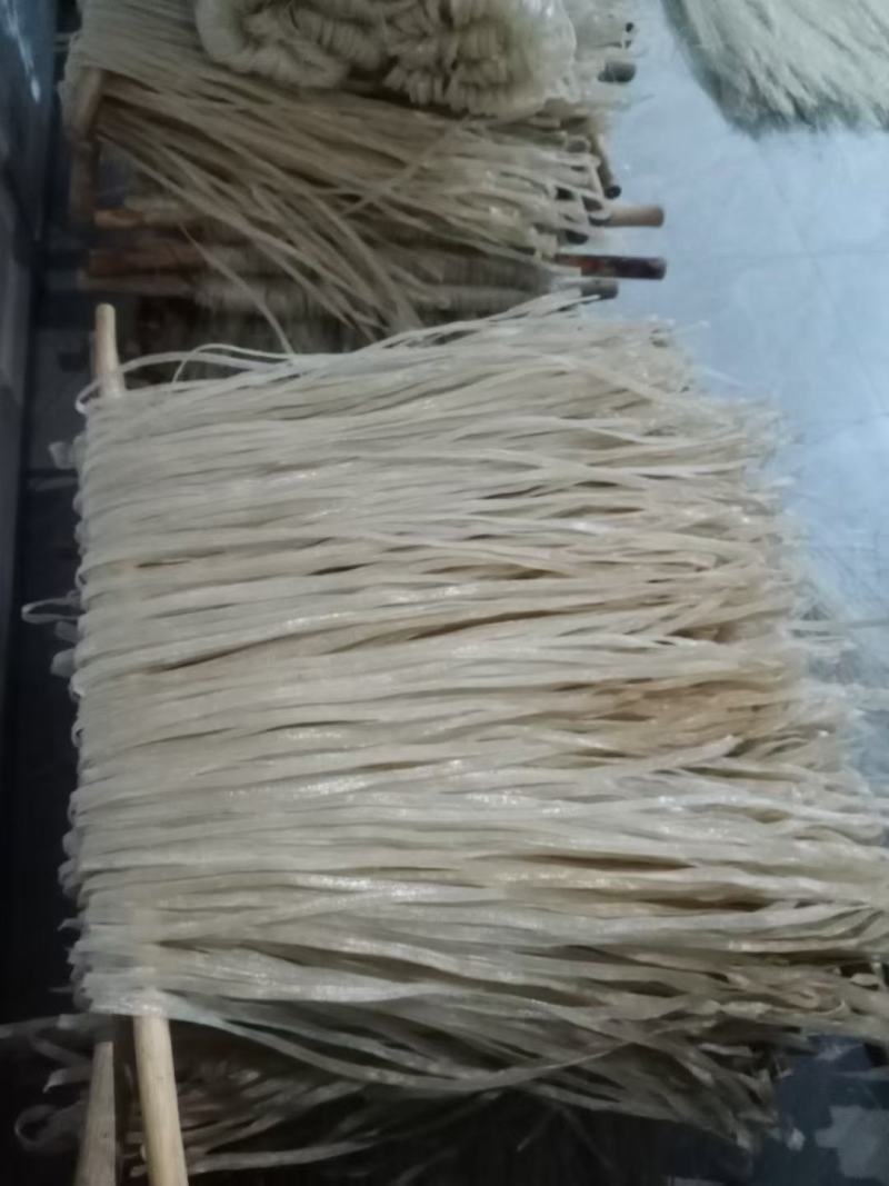 纯白薯粉条纯红薯淀粉手工制作品质保证欢迎咨询