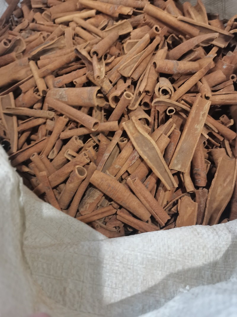 深山精品烟桂皮(滋补香料)