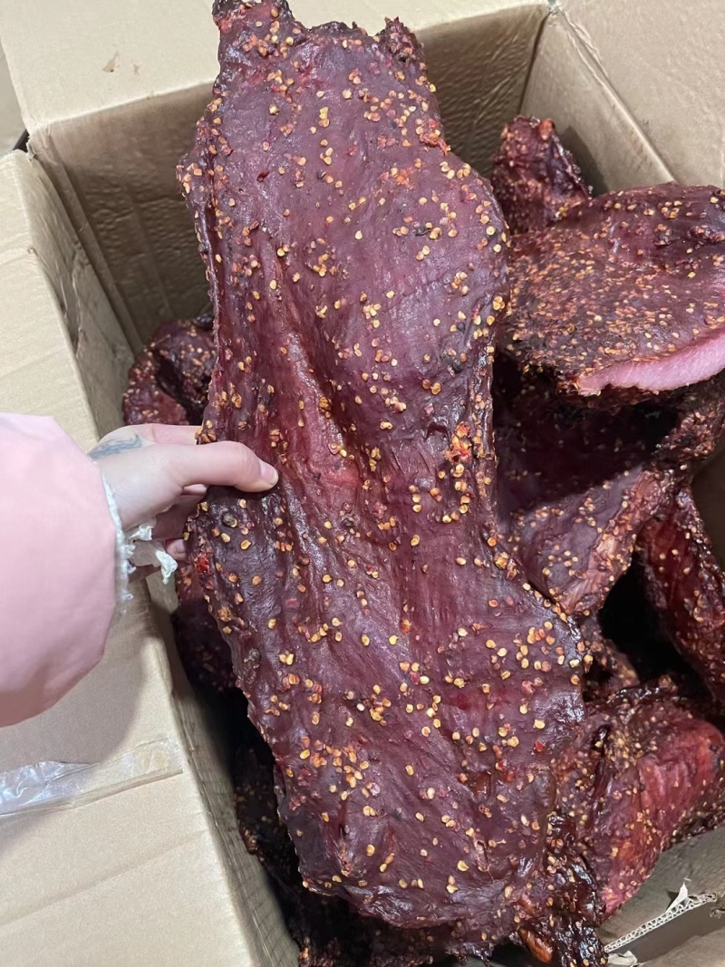 6.7成干成都老厂猪肉大块肉过年卖的很火的大块肉货到满意