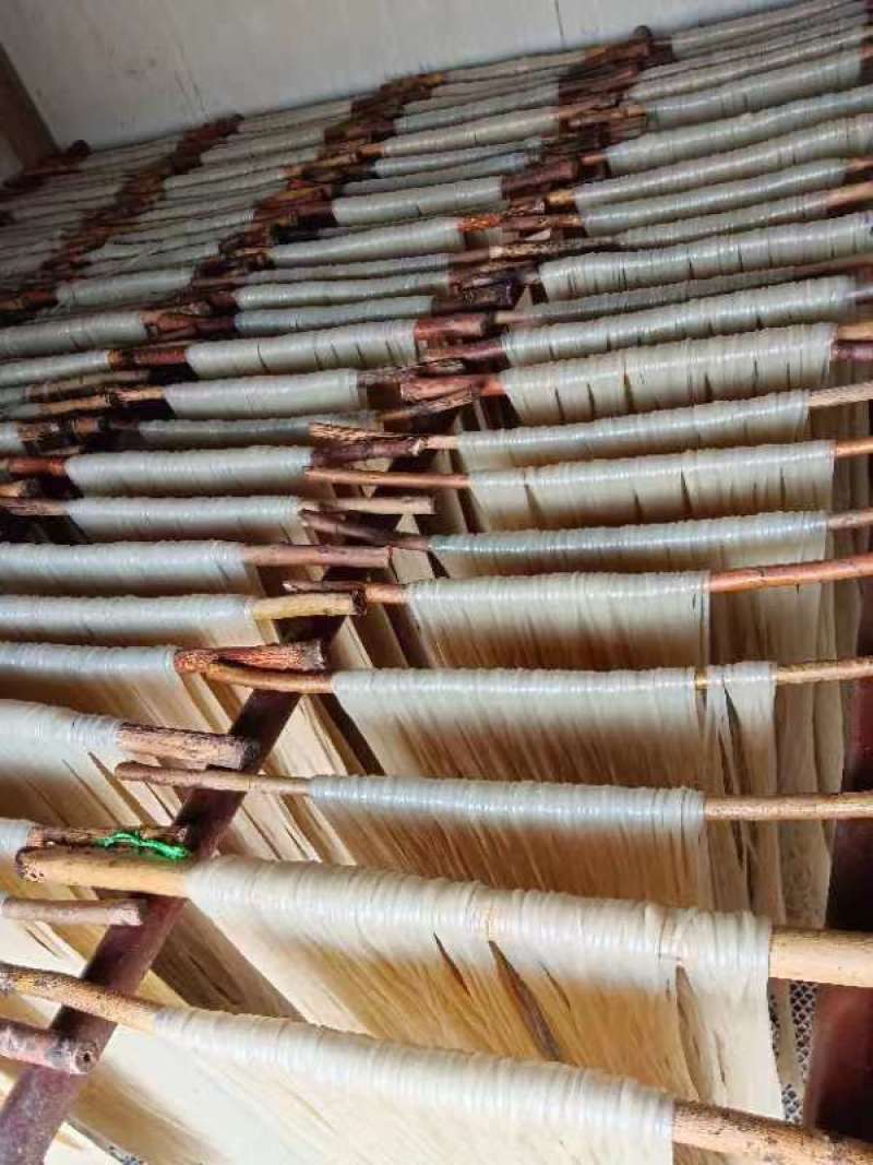 河北精品红薯粉条，产地一手货源，自家晾晒，包装可选