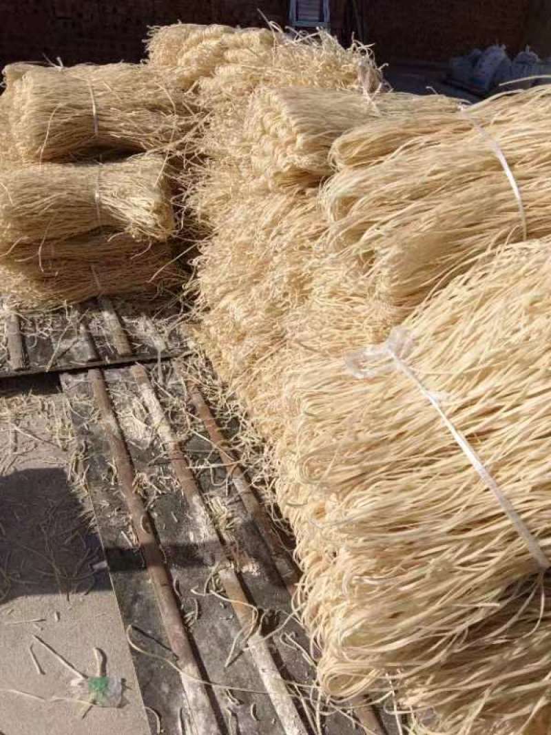 河北精品红薯粉条，产地一手货源，自家晾晒，包装可选