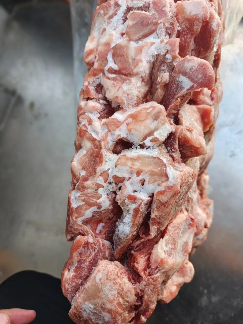 大块碎肉