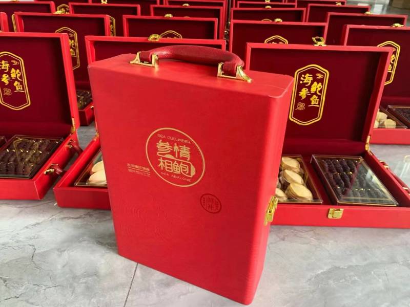 大家好，春节临近，需要鲍鱼海参礼盒联系吧！货源充足，价格