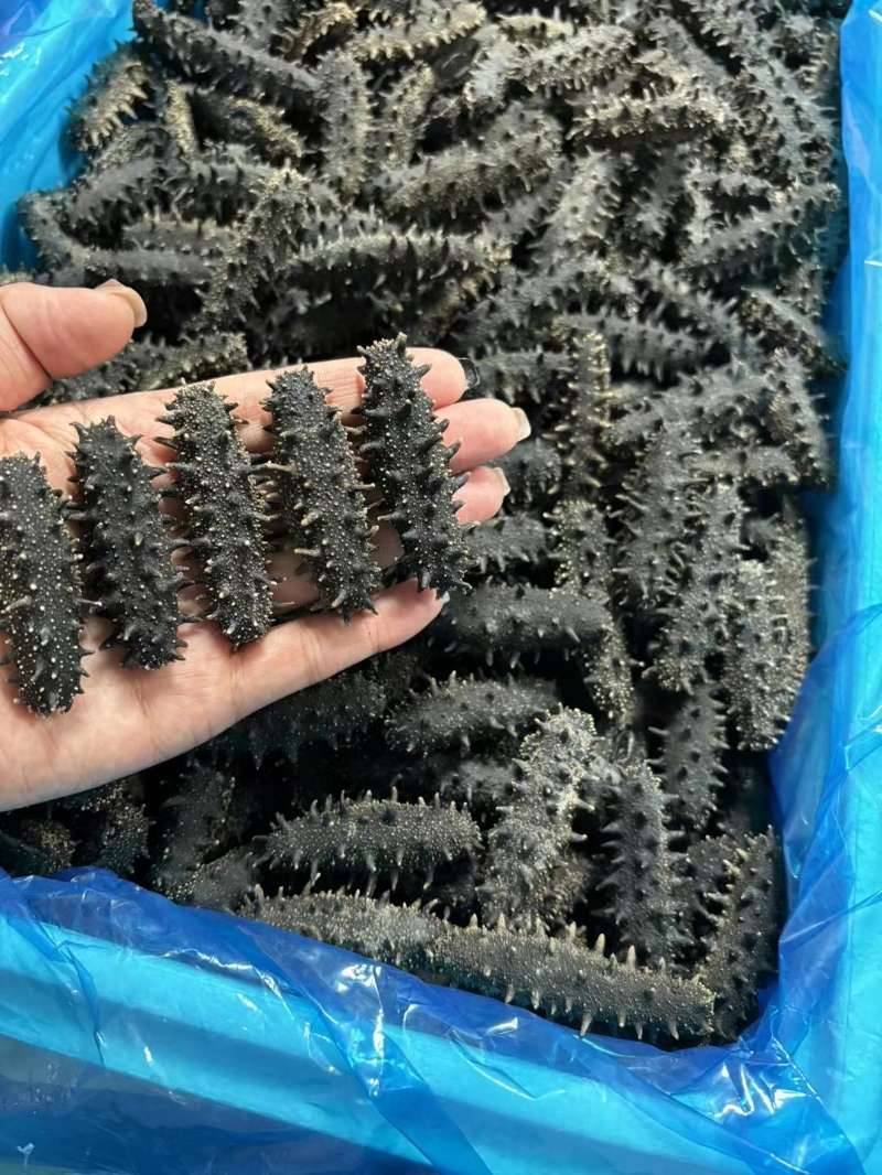 大家好，春节临近，需要鲍鱼海参礼盒联系吧！货源充足，价格