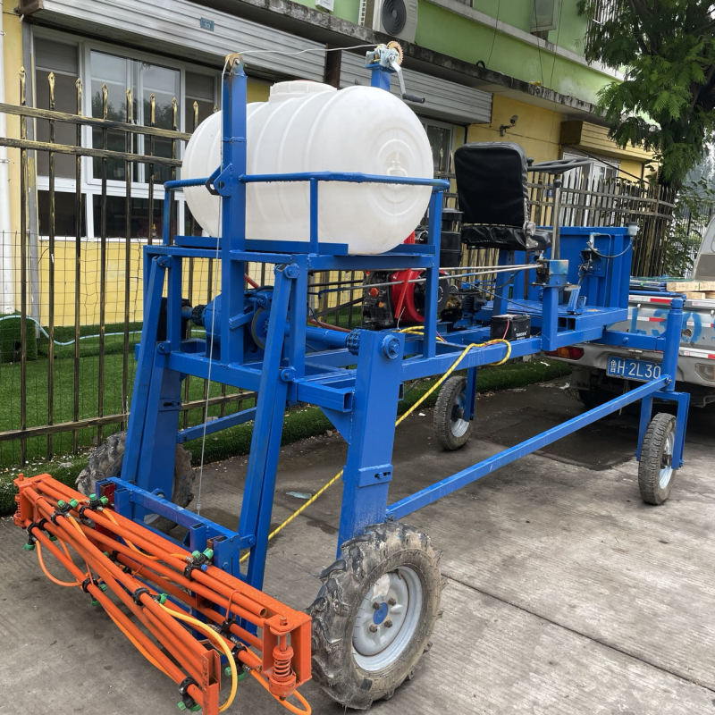 四轮乘坐式柴油电启动伸展臂宽幅打药机高度宽度可调