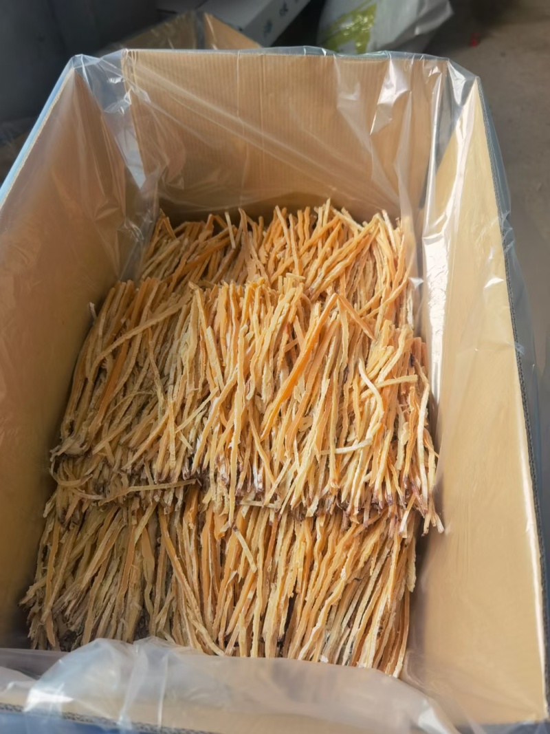 鱿鱼丝，淡干，干度好质量好，大量现货加工，支持定制加工。