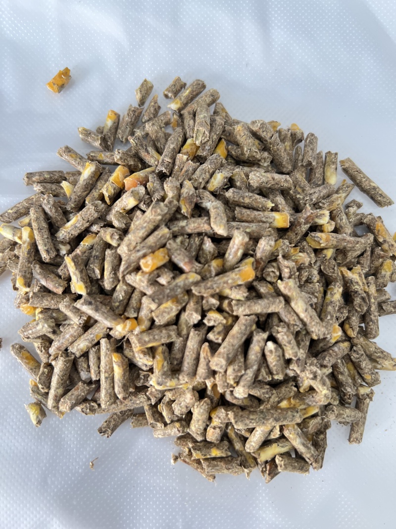 联大生长期成兔全价颗粒饲料
