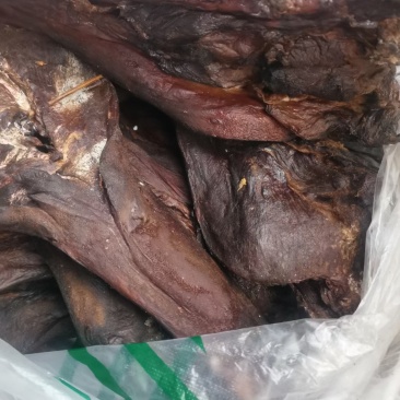 腊肉香肠酸菜干豆腐豆皮炸辣椒