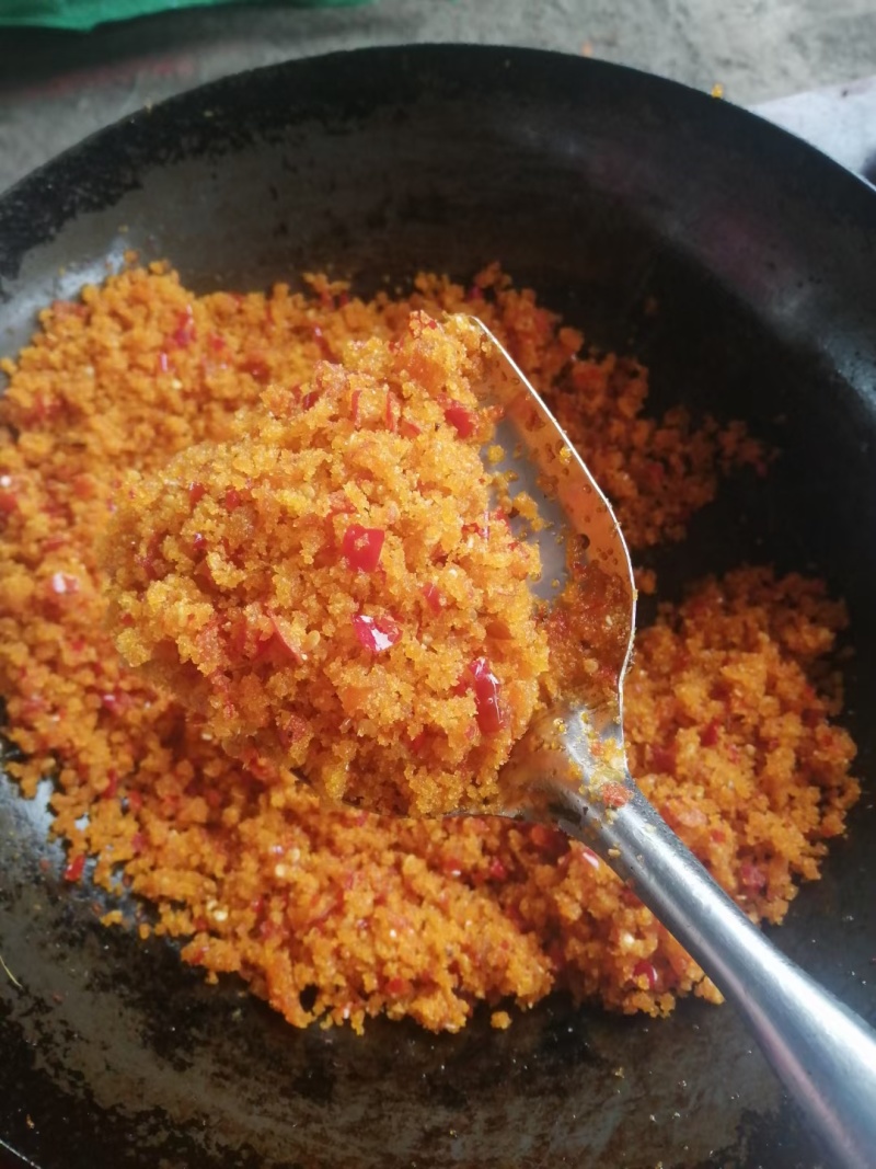 腊肉香肠酸菜干豆腐豆皮炸辣椒
