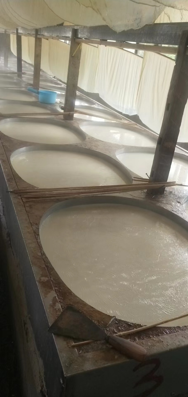 豆油皮，豆油棍，豆条，包干系列产品。纯手工制作，传统工艺