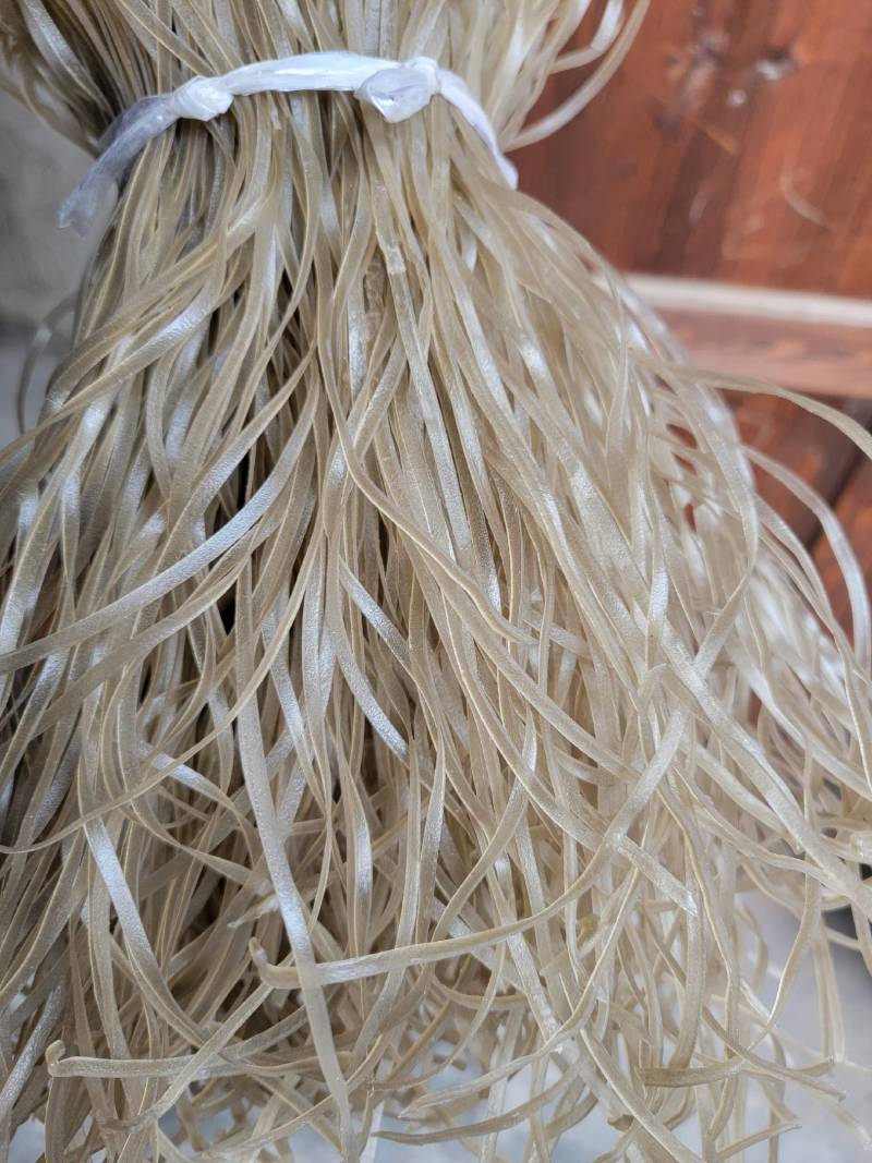 红薯粉手工制作红薯粉丝火锅商用土豆细粉丝条圈正宗麻辣烫类