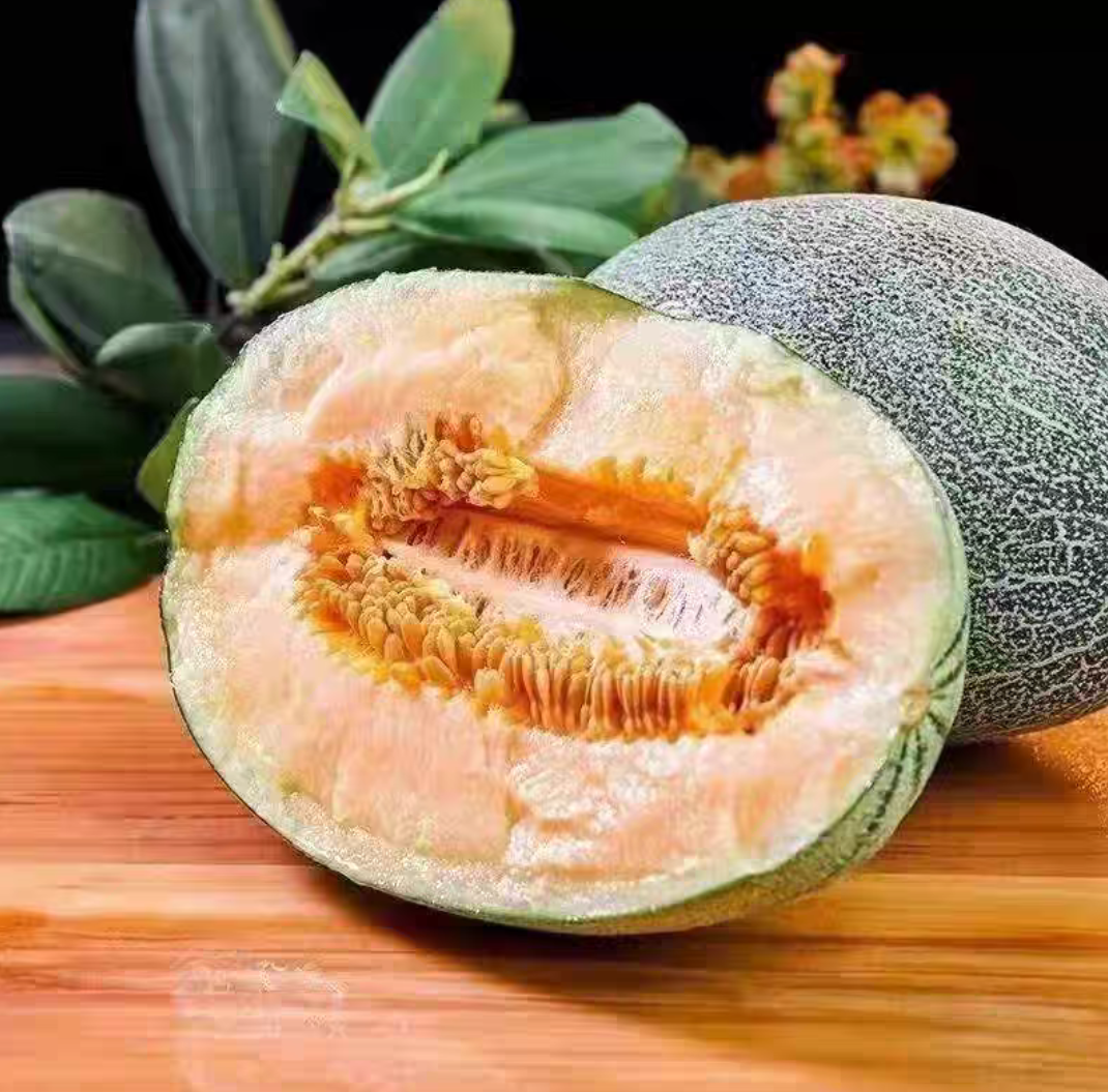 哈密瓜切开展示果肉质地