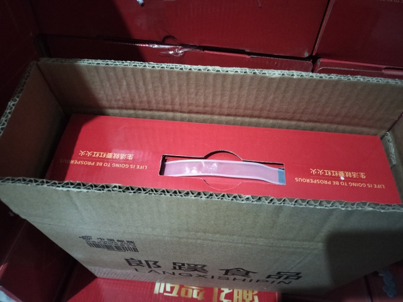 罐头批发，工厂直供，货源充足，量大从优，可视频欢迎采购