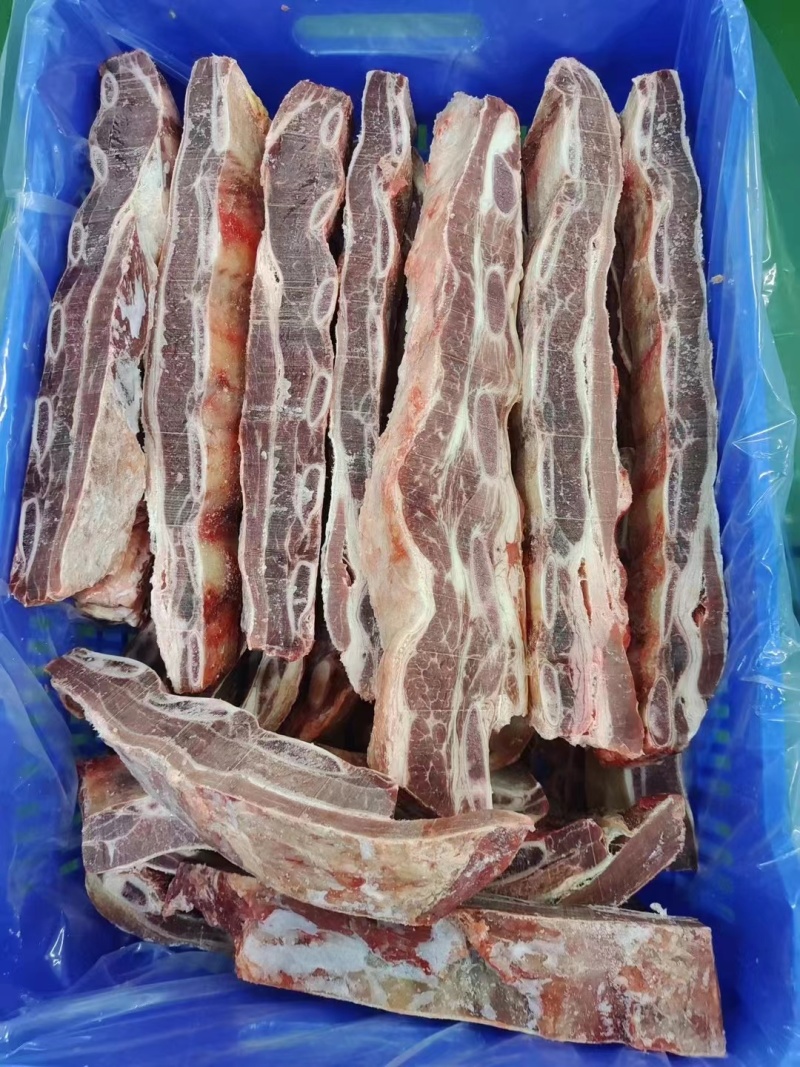 牛肋排，满肉牛肋排，四肋五肋纯牛肋排。瘦度很高